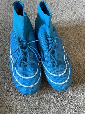 Men's Bright Blue Knit Athletic Shoes with High Ankle Collar